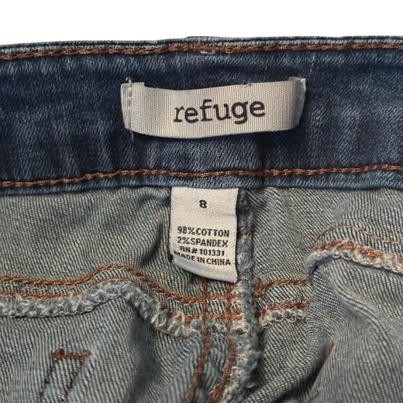 Refuge Women's Distressed, Skinny Jeans, RP9, Raw Hem, Medium Wash Size: 8 - Picture 7 of 8